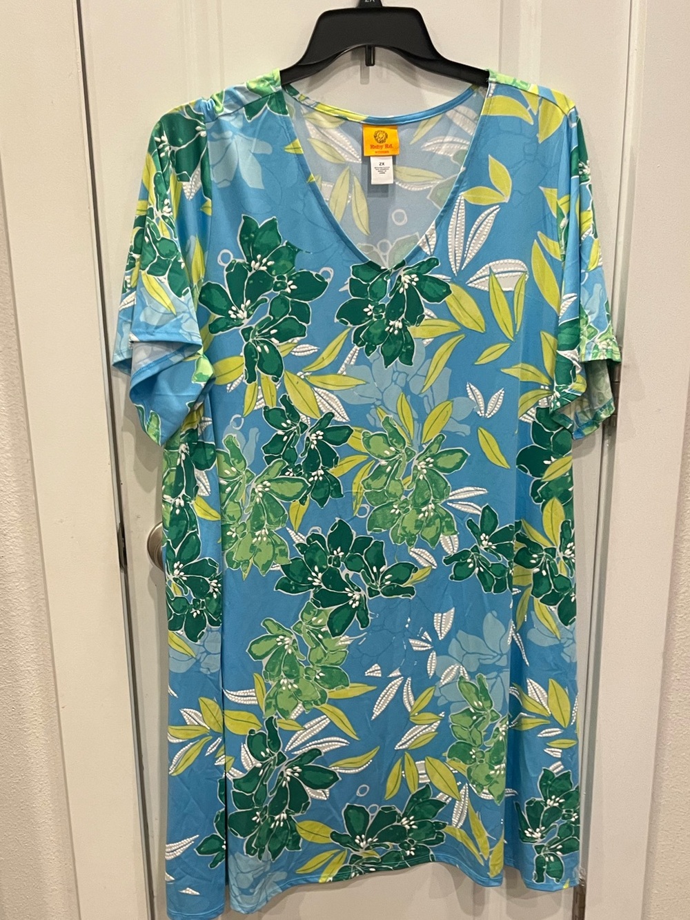 Ruby Rd. Blue V-Neck Floral Blouse